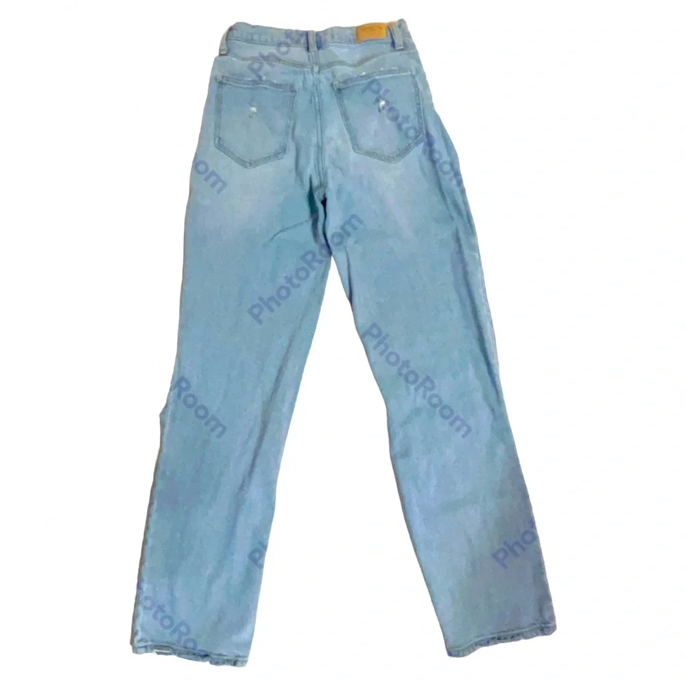 Abercrombie and Fitch distressed 90’s Straight High rise cropped jeans-size 4/27 - Picture 3 of 4
